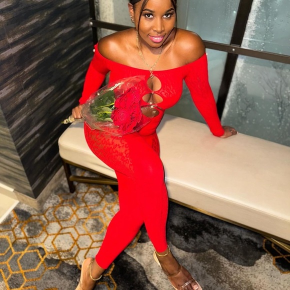 Large red spandex jumpsuit - Picture 9 of 10